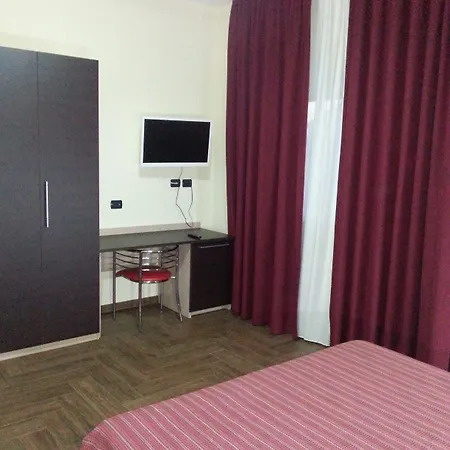 Paradiso Szálloda 4*