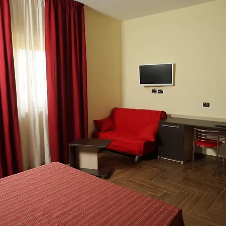 Paradiso 4*