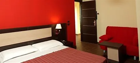 Paradiso Hotel 4*